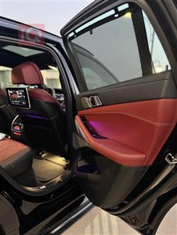 بی ئێم دەبڵیو X6